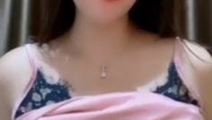 Live Berbayar Pamer Tobrut Sampai Colok Apem