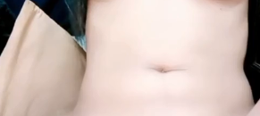 Rebeka Cantik colok meki sampai muncrat sebelum Masukin Botol Kesayangan Dalam Meki